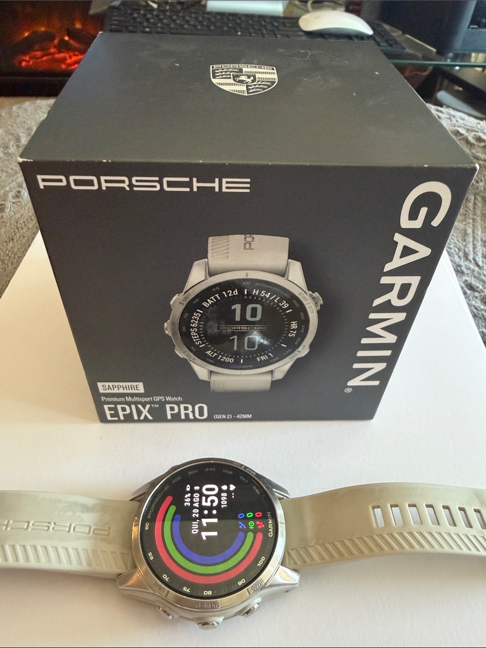 garmin Epix Pro Smartwatch in Beige and Silver
